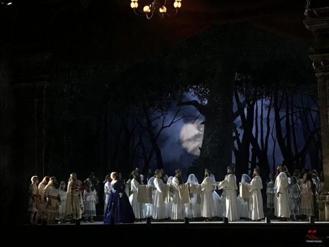 Norma, TEATRO REAL, 2021, Críticas Intermezzo Promusic, Coros a la Carta