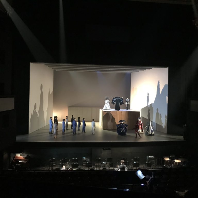 El Abrecartas Coro Intermezzo