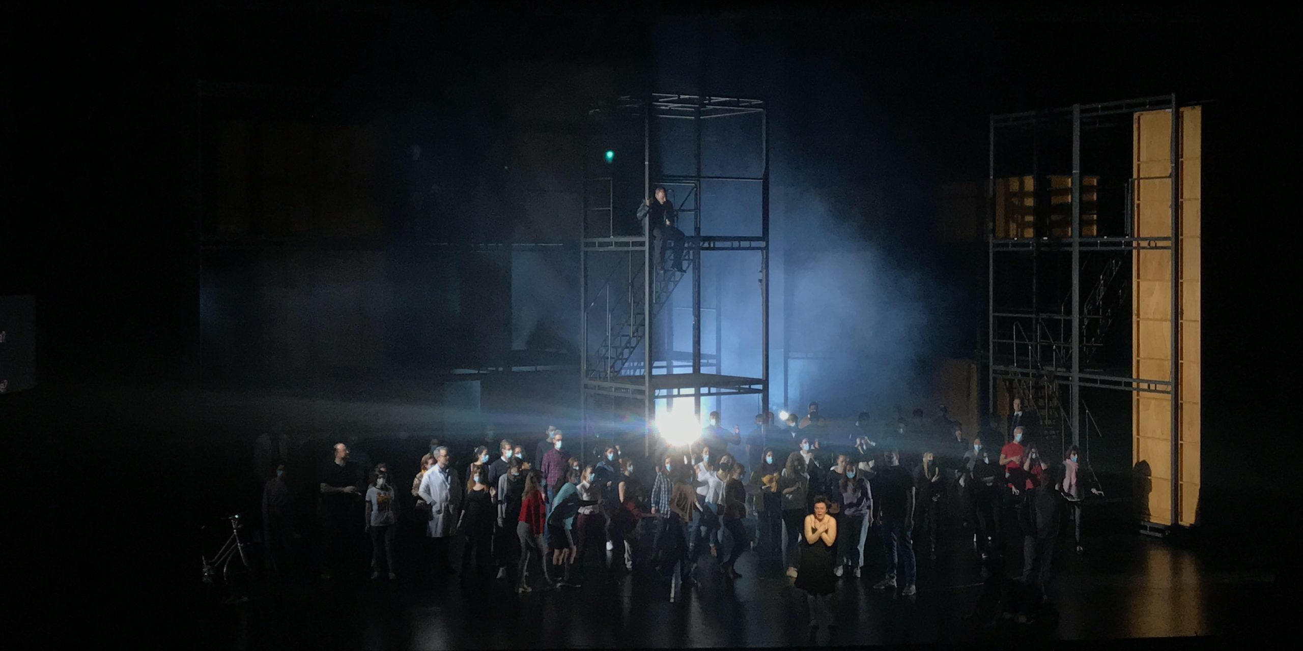 El ángel de fuego Coro Intermezzo El ángel de fuego Coro Intermezzo