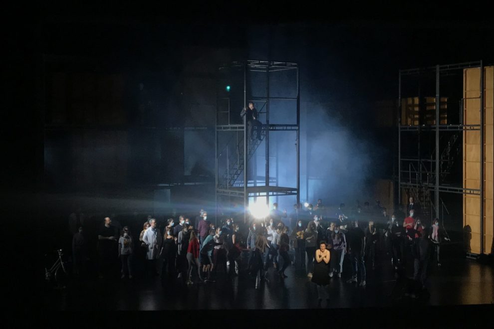 El ángel de fuego Coro Intermezzo